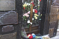 Cementerio de La Recoleta, bóveda de Eva Perón.